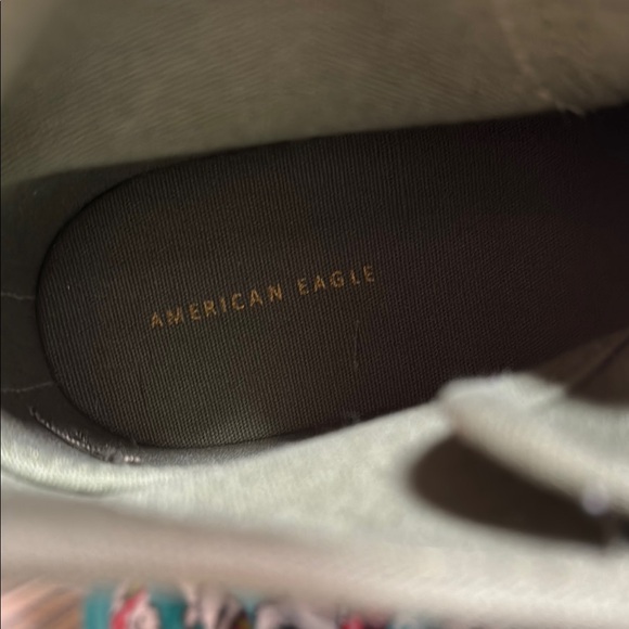 Green High-Top Smiley Face Sneakers with White Laces - Picture 5 of 6